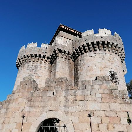 Ambroz Y Plata Villa Aldeanueva del Camino Exteriör bild
